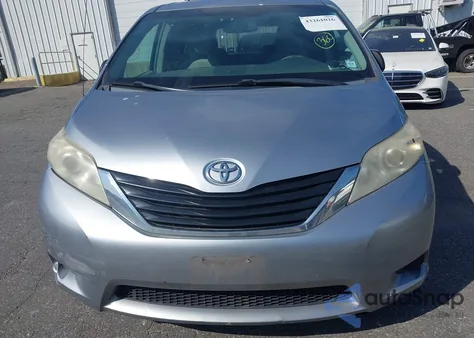 2011 Toyota Sienna Le V6 из США, поврежденный, VIN 5TDKK3DC3BS071170